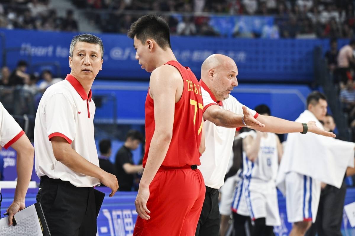 杏彩体育平台-山东男篮表现稳定，三连胜赢得球迷掌声的简单介绍