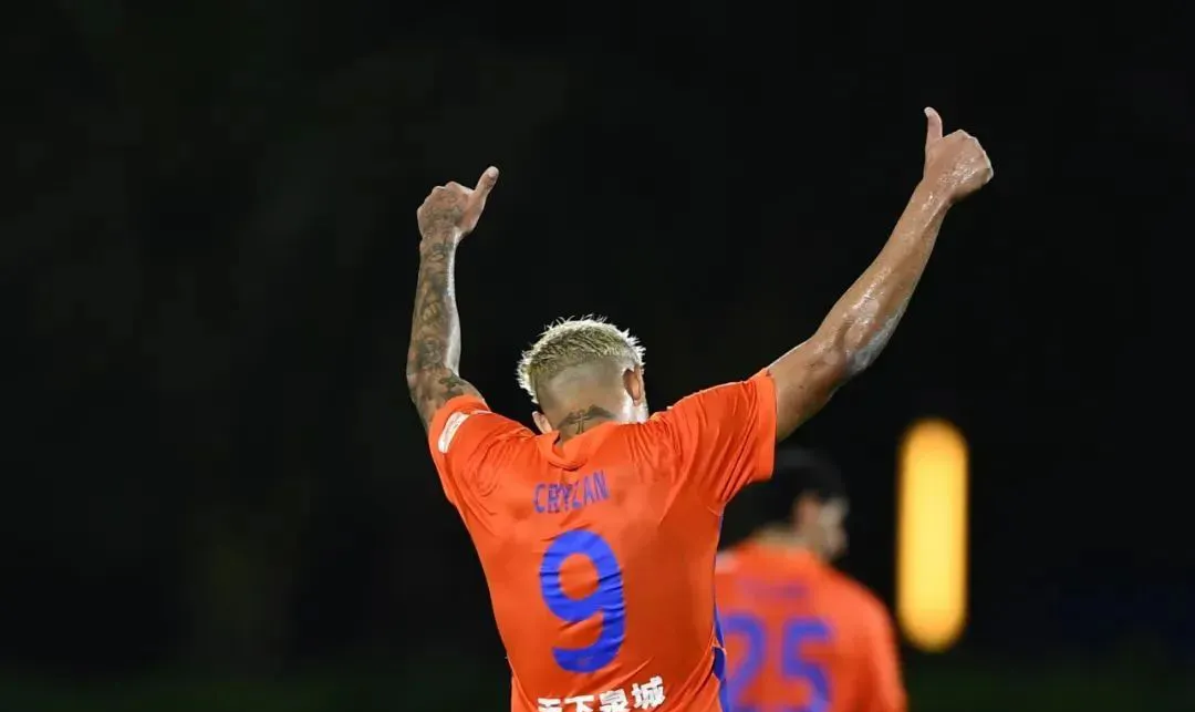 包含上海海港成为本场最大亮点，亚冠瞬间破防，封盖的词条