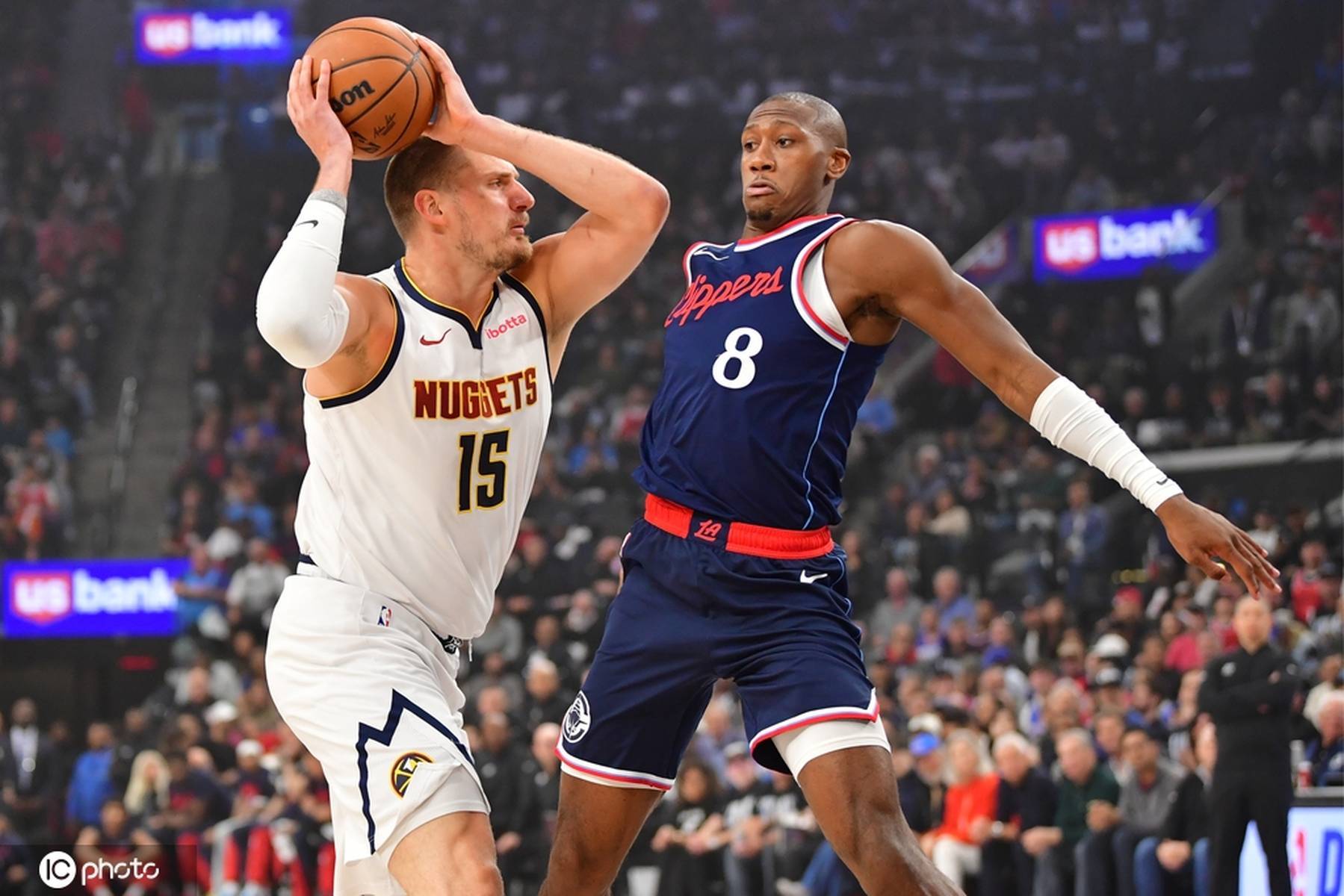 快船强势复仇,取得雪耻大胜 快船强势复仇,取得雪耻大胜