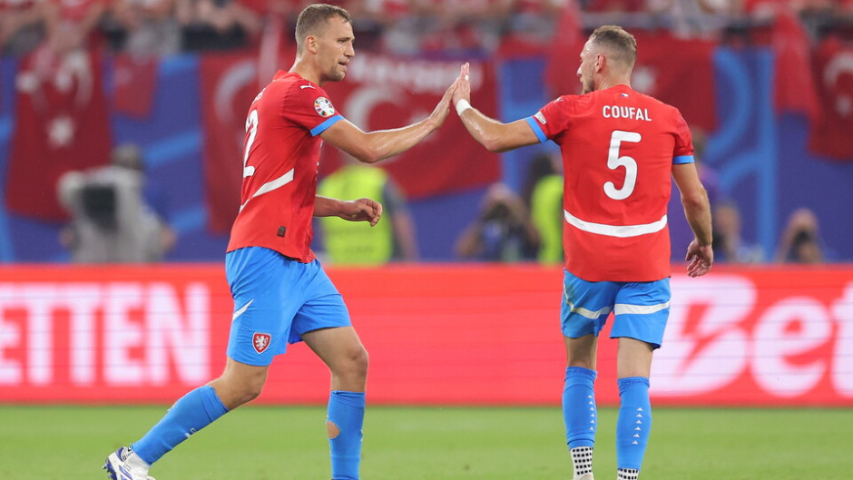 包含克罗地亚客场战平斯洛文尼亚,小组出线形势胶着的词条 包含克罗地亚客场战平斯洛文尼亚,小组出线形势胶着的词条