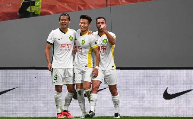 国安连续三轮不败,稳居前四 国安连续三轮不败,稳居前四