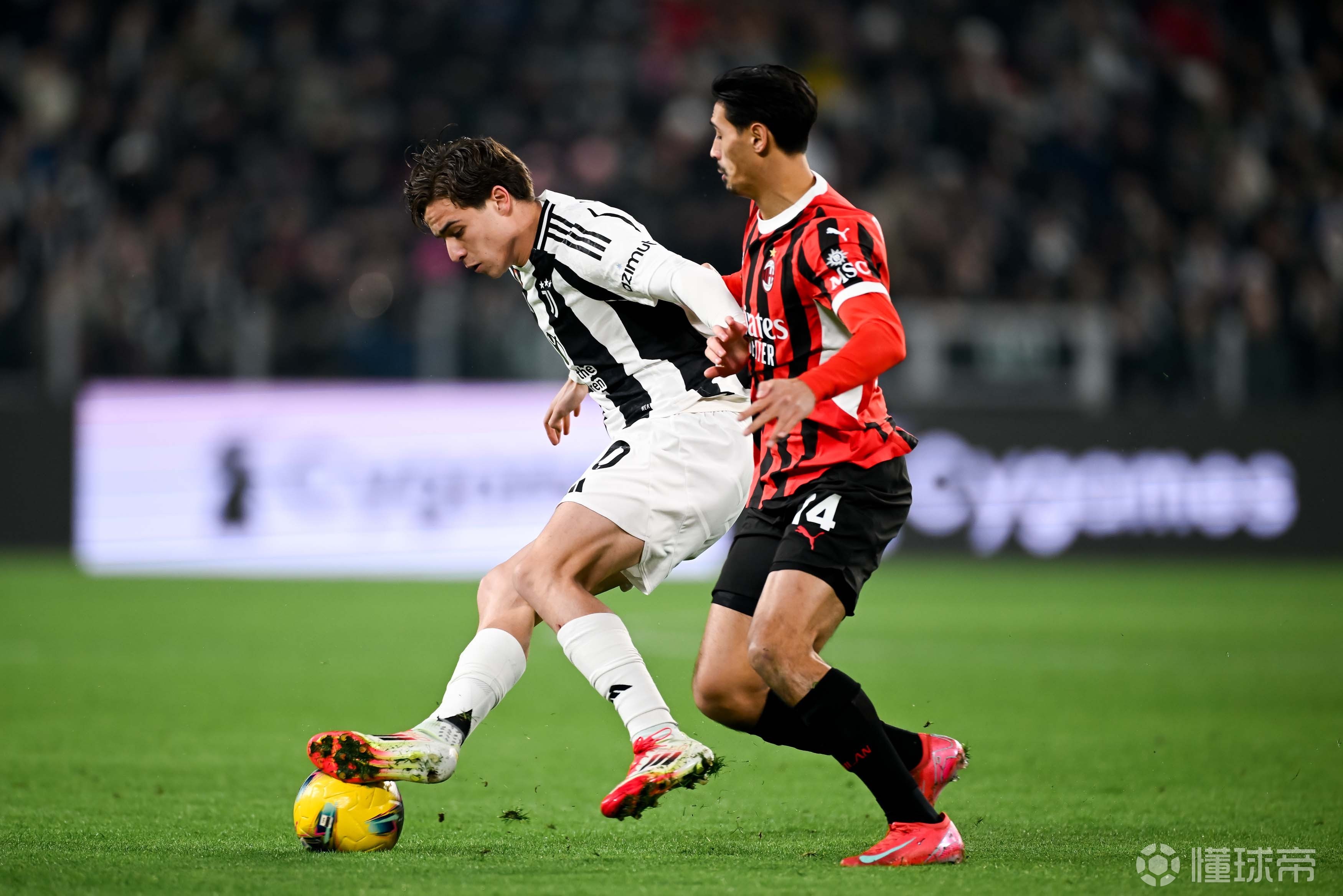 包含阿贾克斯扫除尤文，晋级欧冠半决赛的词条