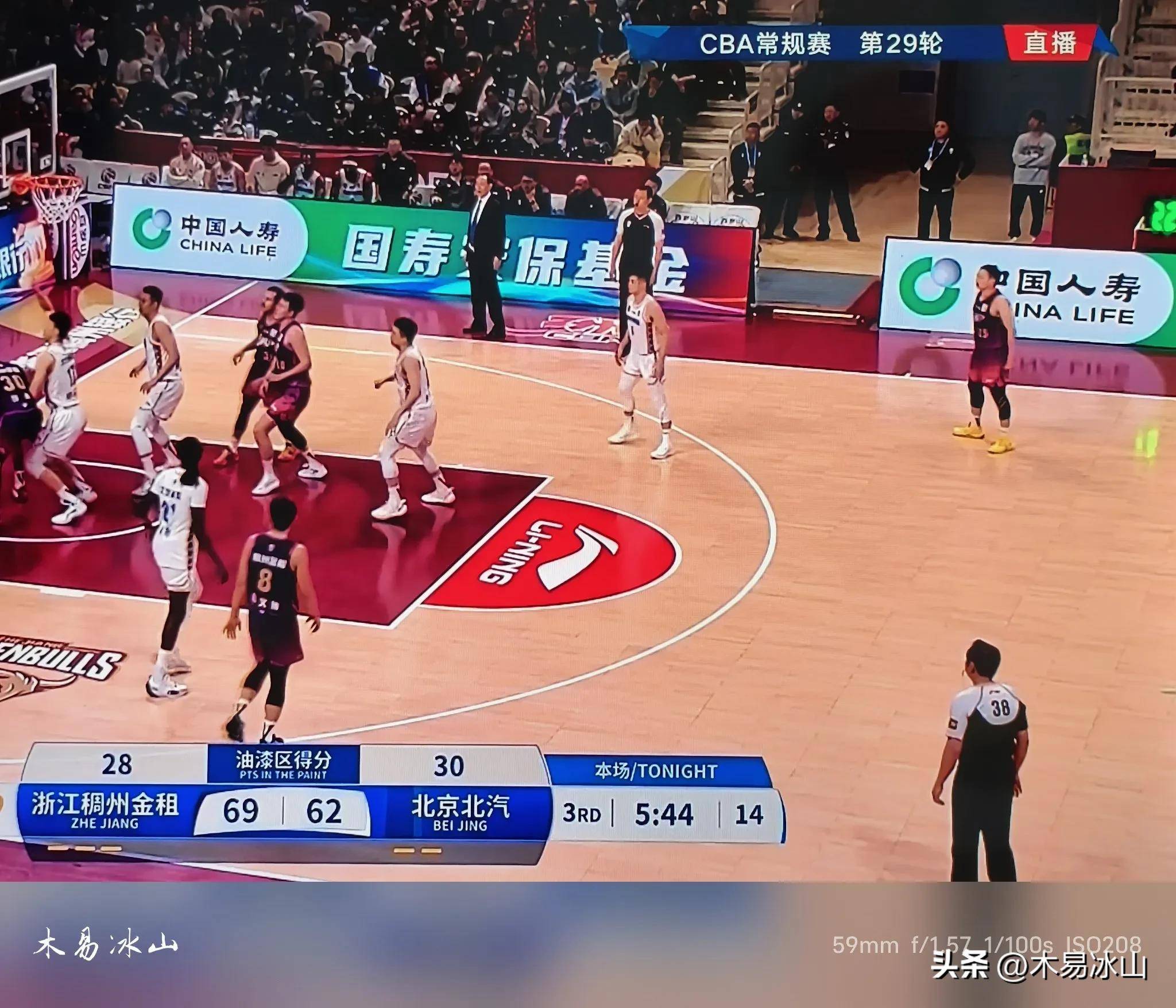 北京队擒下浙江队,稳坐积分榜首的简单介绍 北京队擒下浙江队,稳坐积分榜首的简单介绍