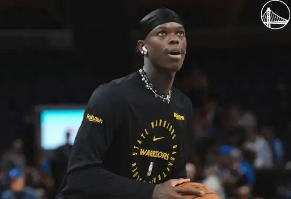 包含灰熊队外线表现低迷，遭遇三连败的词条