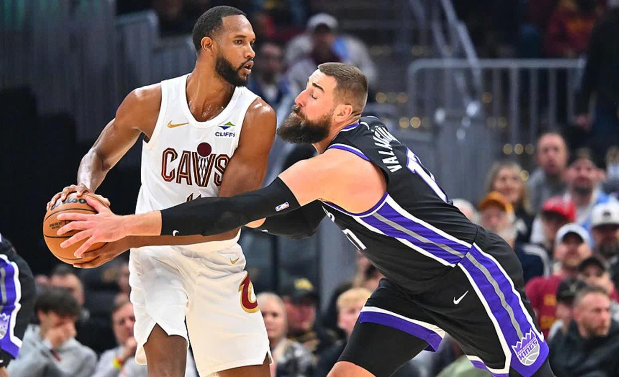 包含多伦多猛龙猛胜骑士,东部形势更加激烈的词条 包含多伦多猛龙猛胜骑士,东部形势更加激烈的词条