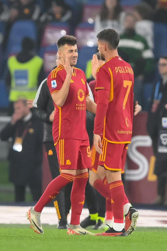 关于罗马中场球员状态神勇，助球队逆转实现胜利的信息