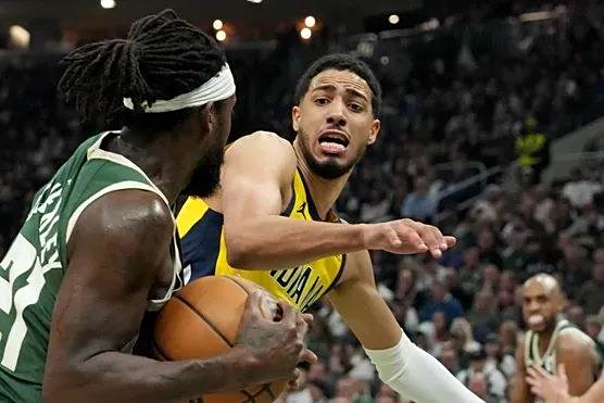 杏彩体育链接-热火队击败步行者队，连胜势头不减的简单介绍