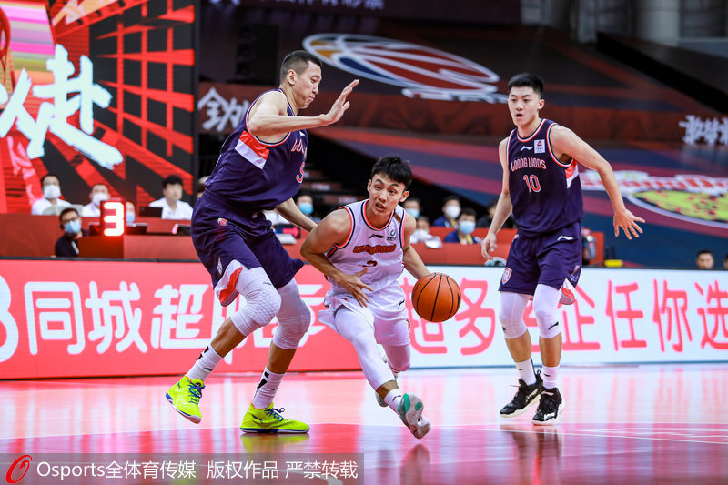 杏彩体育在线-贵州男篮豪取两连胜，奠定领先优势