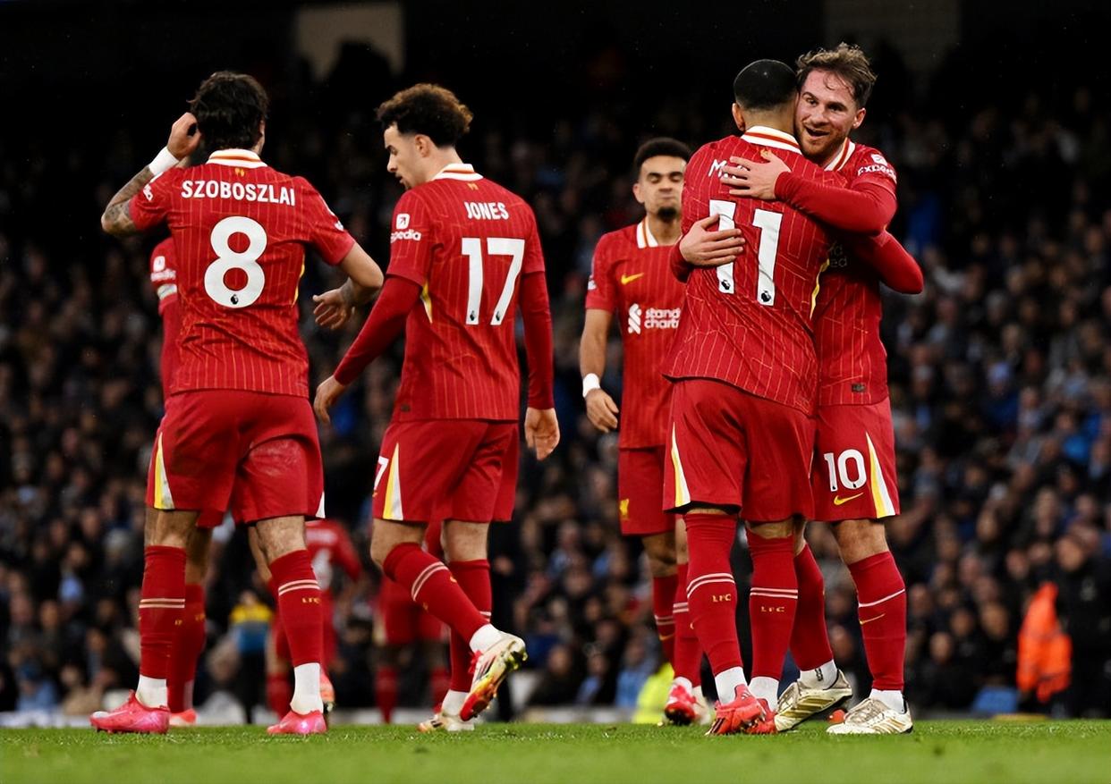 杏彩体育在线登录-曼城双杀对手，斯特林解围成功