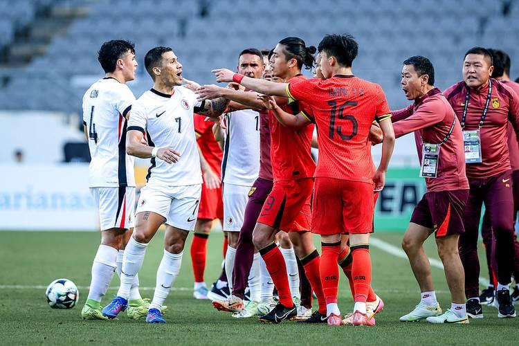 杏彩体育网页版登录入口-包含足球联赛日益激烈队伍实力均衡的词条