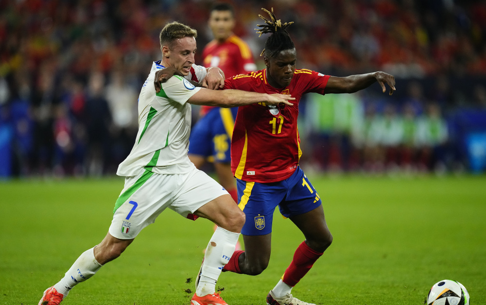 西班牙队以惊人表现击败意大利,晋级欧锦赛半决赛的简单介绍 西班牙队以惊人表现击败意大利,晋级欧锦赛半决赛的简单介绍